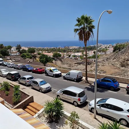 Ocean View With Breathtaking Sea View, Family Friendly, Terrace, Wifi, Sat-tv Apartament Costa Adeje (Tenerife)