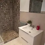 Апартаменти Ocean View With Breathtaking Sea View, Family Friendly, Terrace, Wifi, Sat-tv