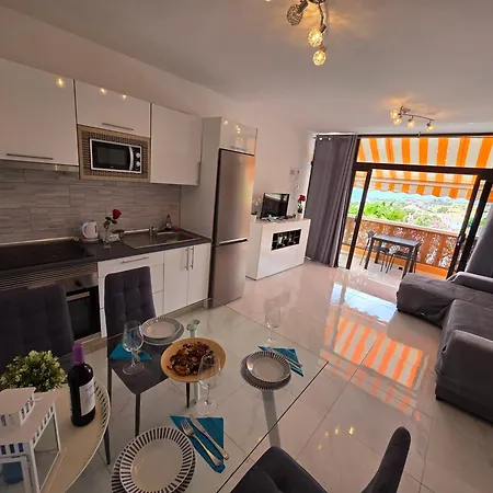 Ocean View With Breathtaking Sea View, Family Friendly, Terrace, Wifi, Sat-tv Апартаменти Адехе