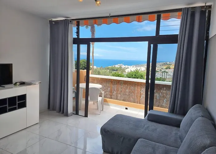 Ocean View With Breathtaking Sea View, Family Friendly, Terrace, Wifi, Sat-tv Апартаменти *
