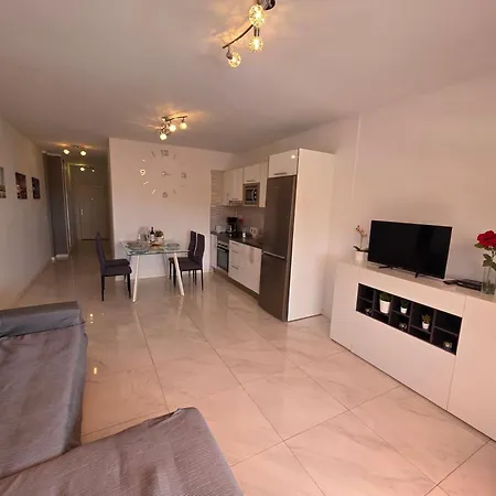 Appartement Ocean View With Breathtaking Sea View, Family Friendly, Terrace, Wifi, Sat-tv *